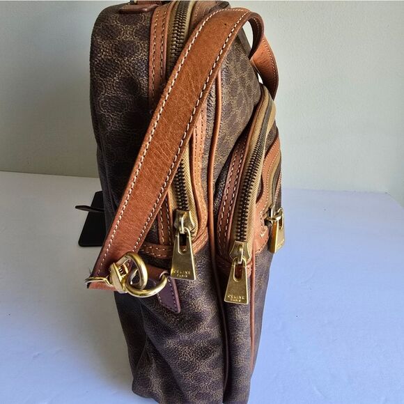 Celine Vintage Macadam Messenger Bag Brown - Picture 3 of 16